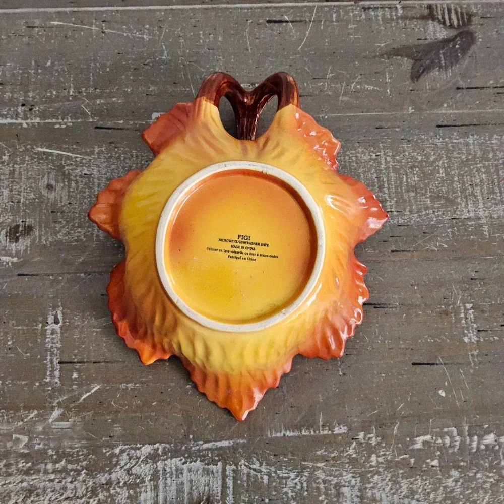 FIGI‎ Autumn Maple Leaf Serving Dish Candy Bowl Fall Harvest Decor Rustic